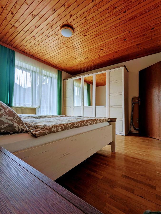 Apartments Zakrasnik Škofja Loka Esterno foto