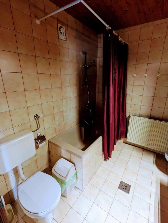 Apartments Zakrasnik Škofja Loka Esterno foto