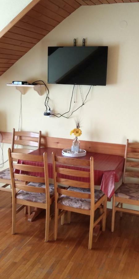 Apartments Zakrasnik Škofja Loka Esterno foto